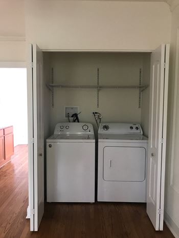 In Unit Washer/Dryer *